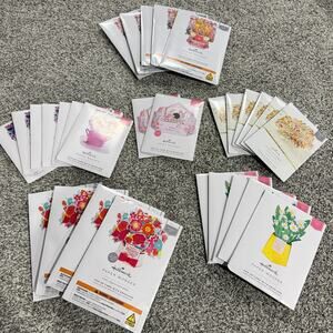 Wholesale, 29 Hallmark Signature Paper Pop Up Mother's Day Cards, Lights Musical